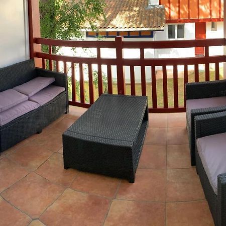 Appartement Equipe Tout Confort Cambo-les-Bains Exterior photo